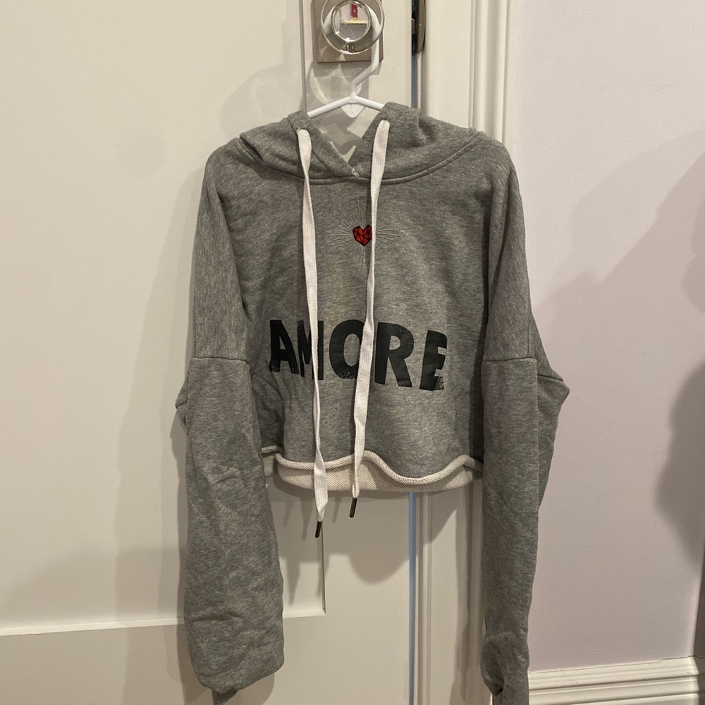 super cute cropped hoodie!